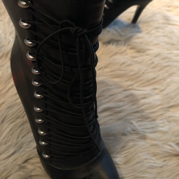 Booties - Picture 6 of 6